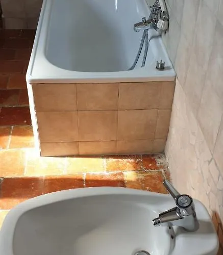 La Torretta Di Gaglierano * チッタ・サンタンジェロ