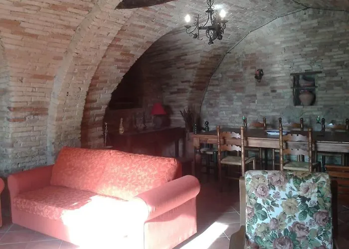 La Torretta Di Gaglierano Дом отдыха